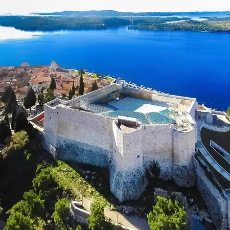 Olivari Apartment Sibenik